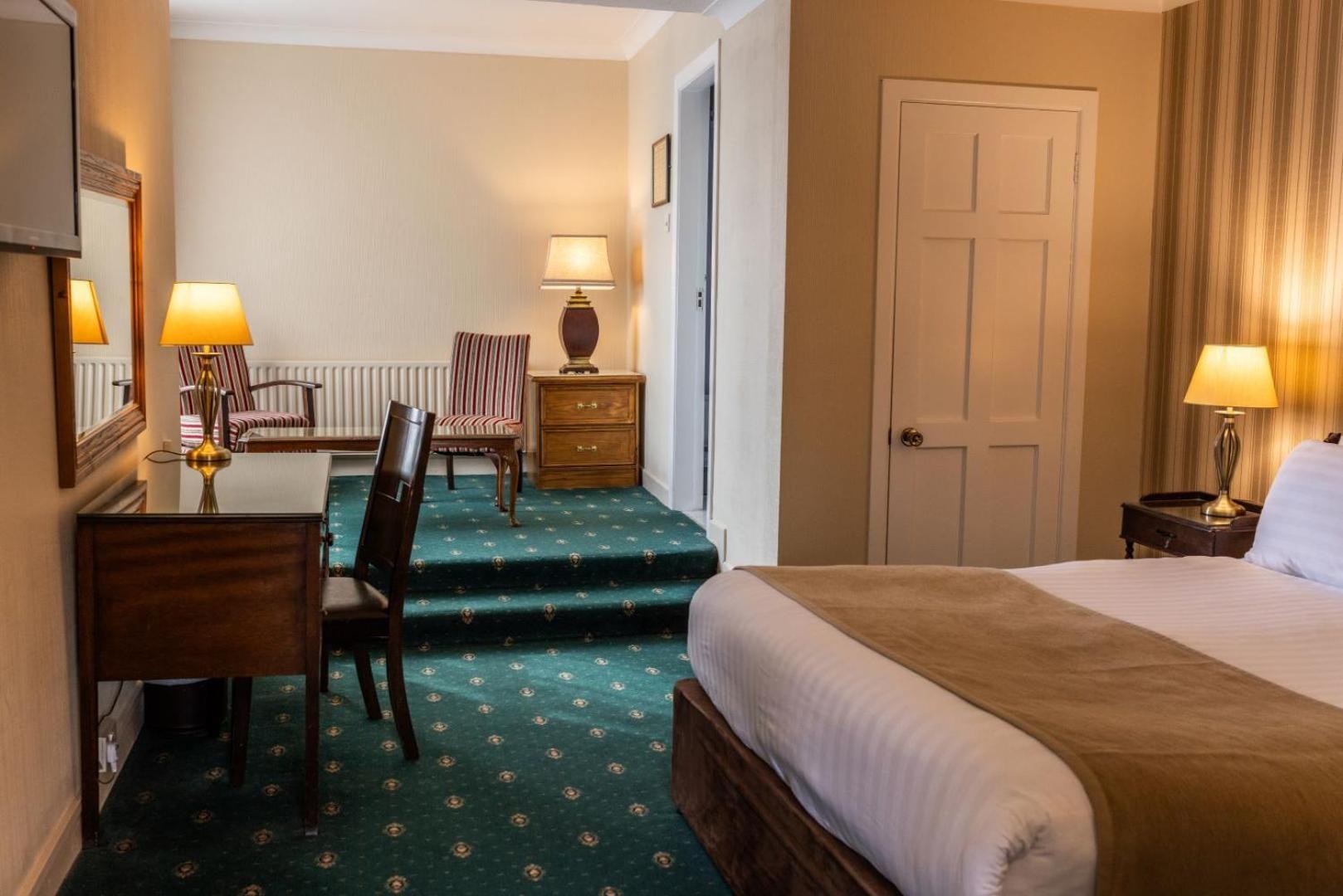 Kee'S Hotel Stranorlar Kültér fotó