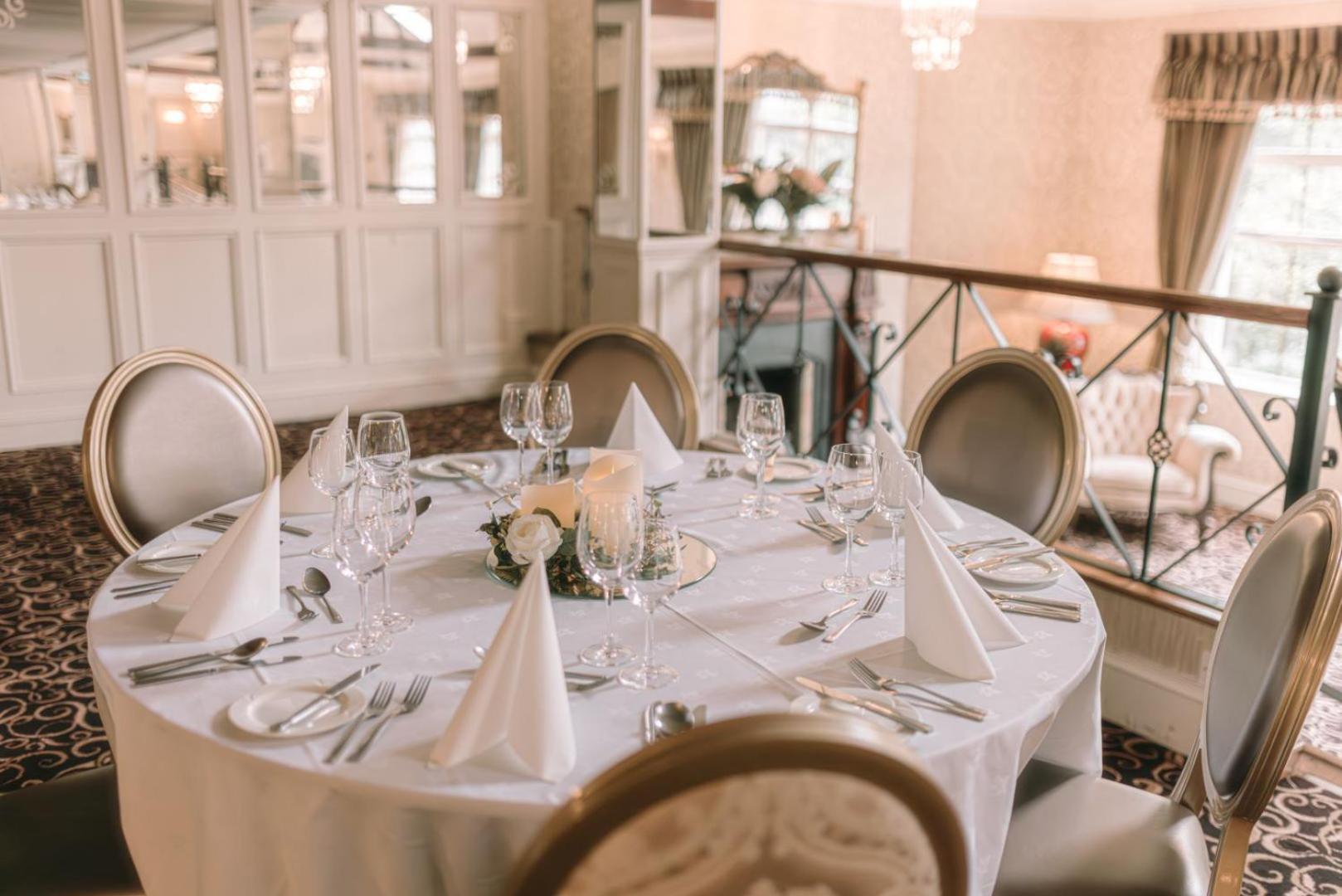 Kee'S Hotel Stranorlar Kültér fotó